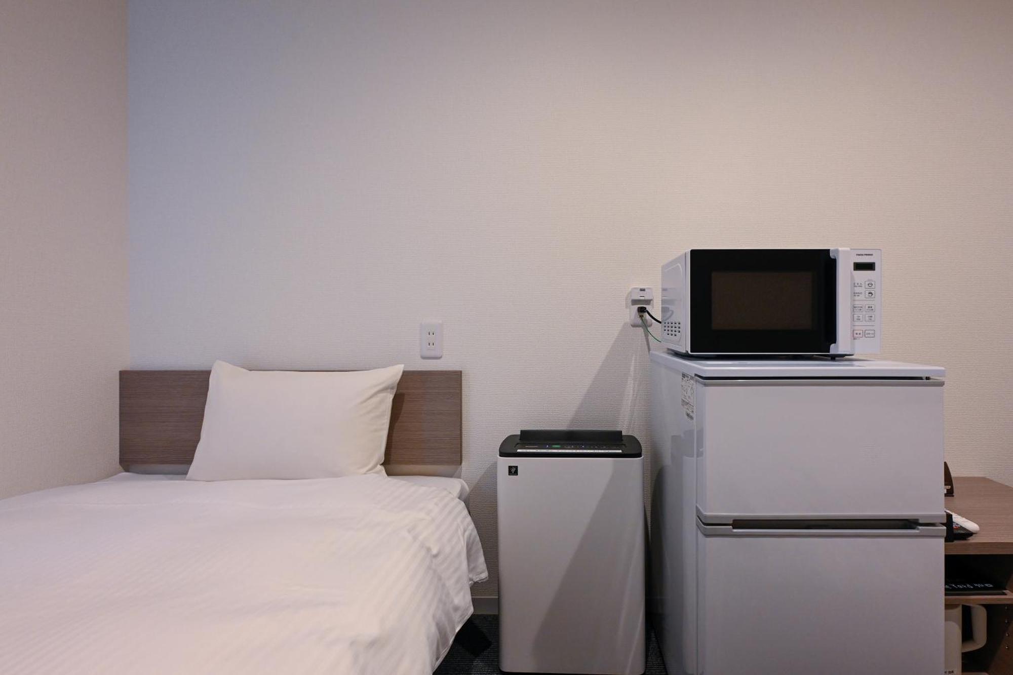 Hotel R9 The Yard Ashikagafukutomi Buitenkant foto